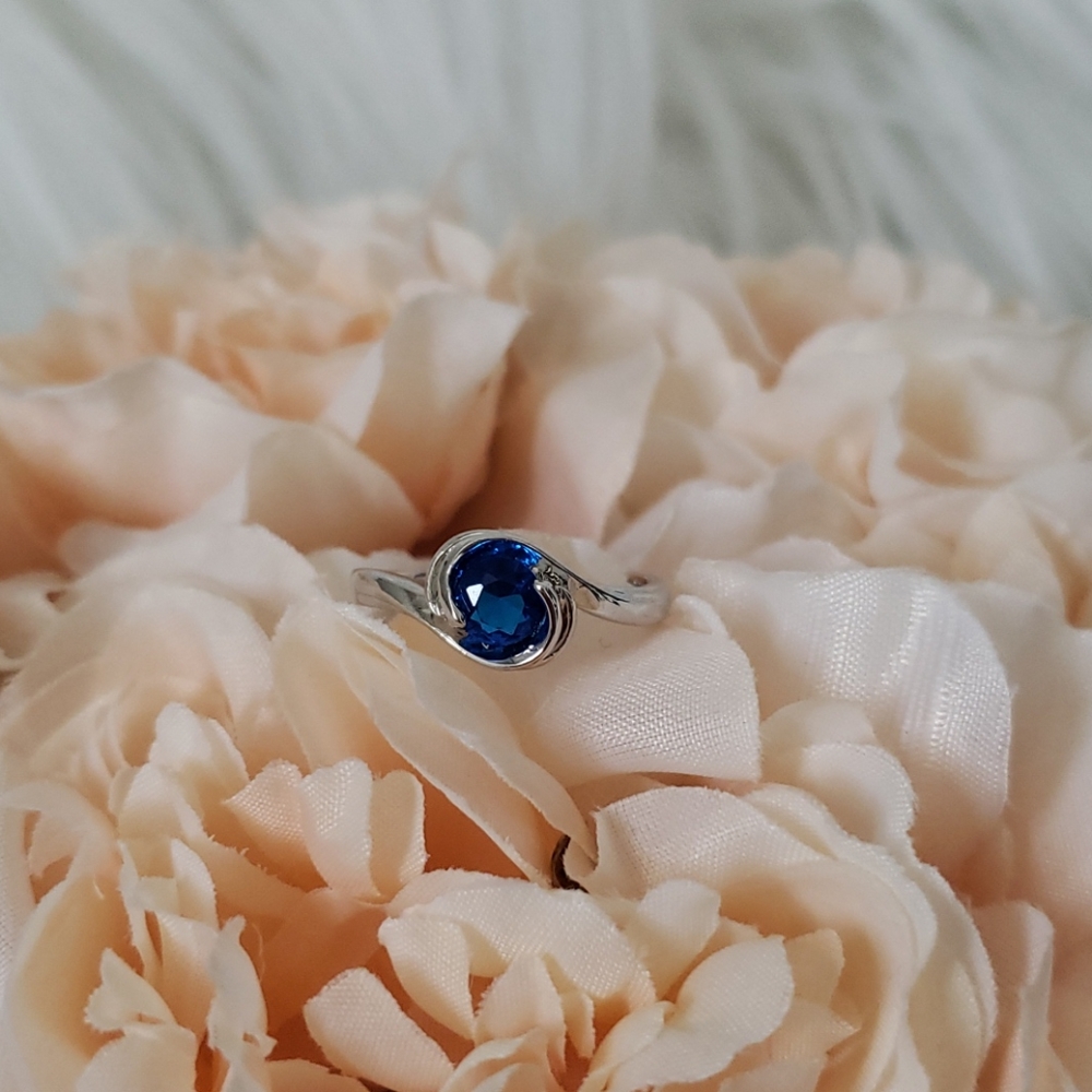 Bubbly Belle Ring